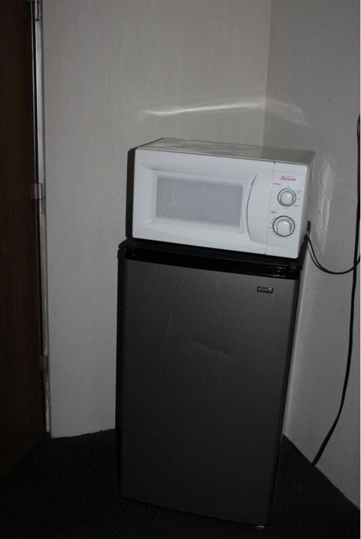 Executive Inn - Knoxville Room photo